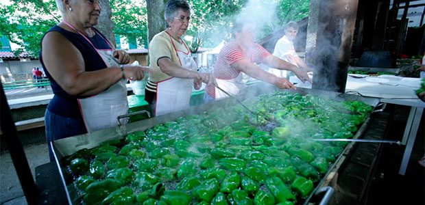 Arnoia repartirá este domingo más de mil kilos de pimientos